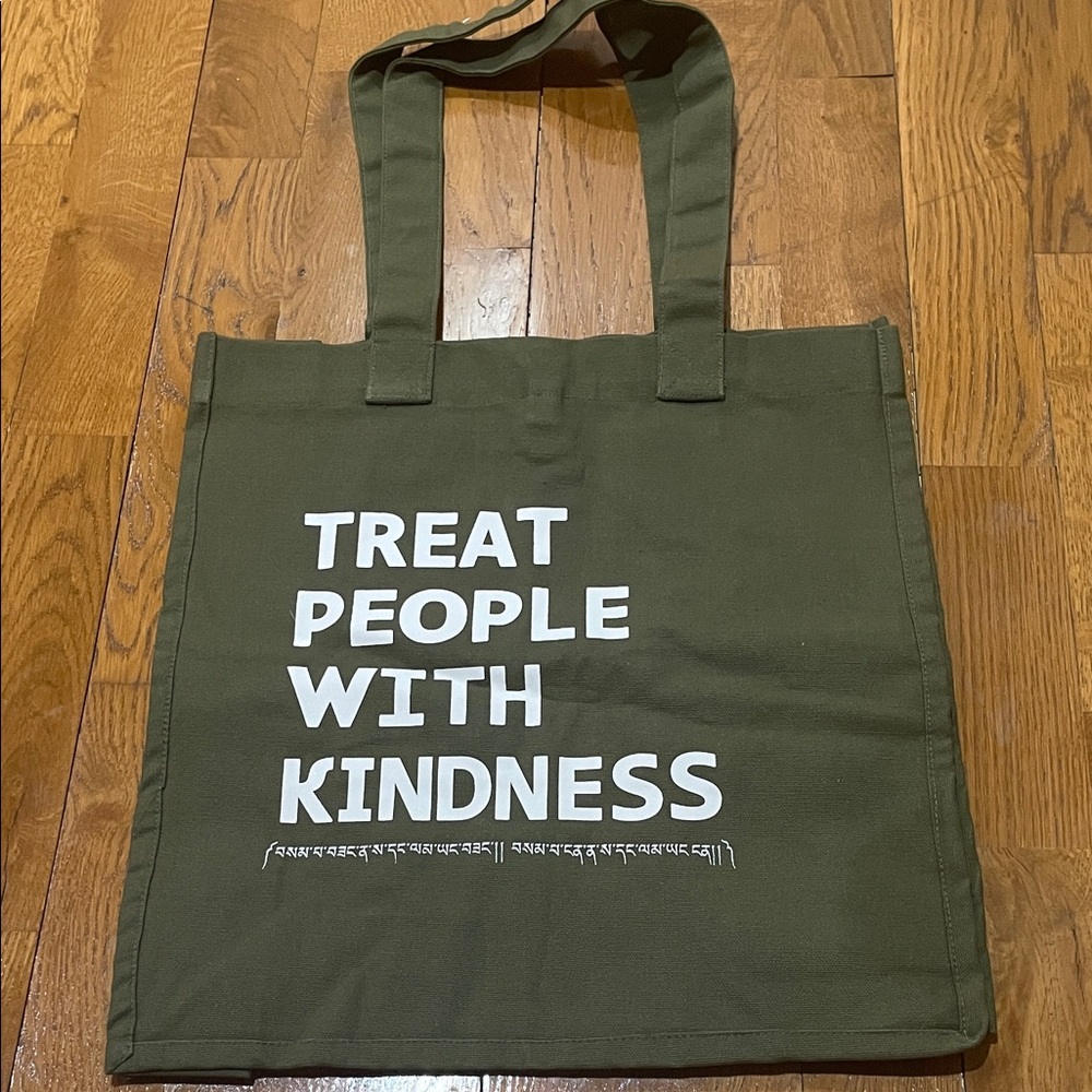Tibetan Buddhism Green Tote Bag with Inspirational Text
